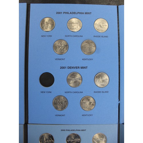 305 - A pair of State Quarter Whitman folders, partially completed. Missing 5 issues though with 5 additio... 