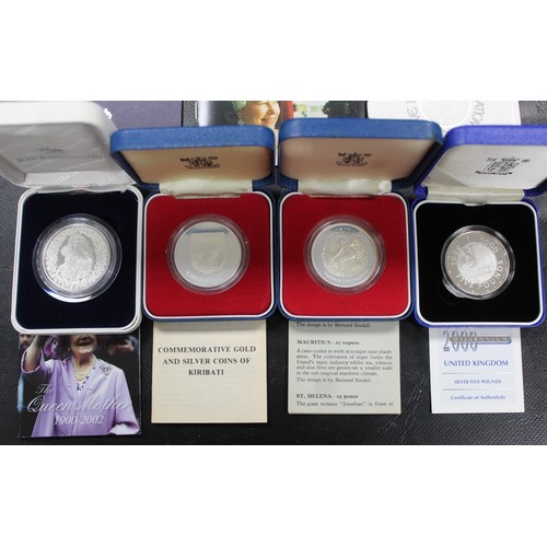 217 - UK & World silver proof crowns/£5 issues (7) comprising 2000 Queen Mother 100th Birthday £5, 200... 