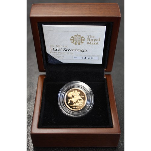 118 - 2010 Proof half sovereign, Elizabeth II. Rubbing to the knee of St. George. Interesting slight doubl... 