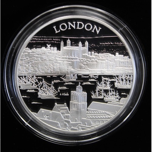 206 - 2022 Silver proof 5oz £10 featuring London, part of the City Views series. Complete with large prese... 