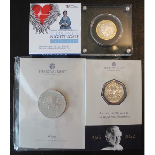 262 - A small assortment of decimal coins (3) comprising South Georgia & Sandwich Islands silver proof... 