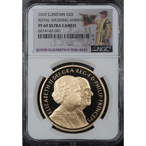 136 - NGC PF69 Ultra Cameo 2007 gold proof five pounds (£5) commemorating the Diamond Wedding Anniversary ... 