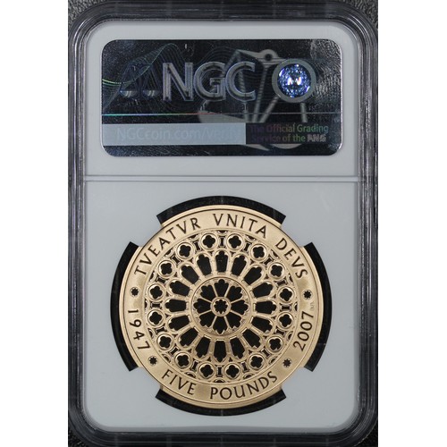 136 - NGC PF69 Ultra Cameo 2007 gold proof five pounds (£5) commemorating the Diamond Wedding Anniversary ... 