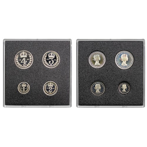 80 - 1999 Maundy Set, Elizabeth II. An original and full set presented in Royal Mint case. Some obverse s... 