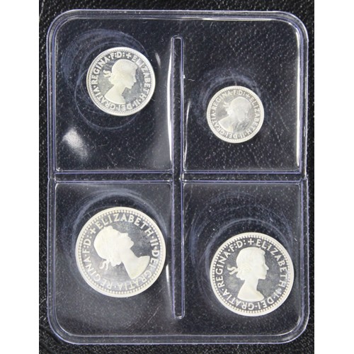 81 - 2020 Maundy Set, Elizabeth II. An original and full set presented in blister pack within Royal Mint ... 