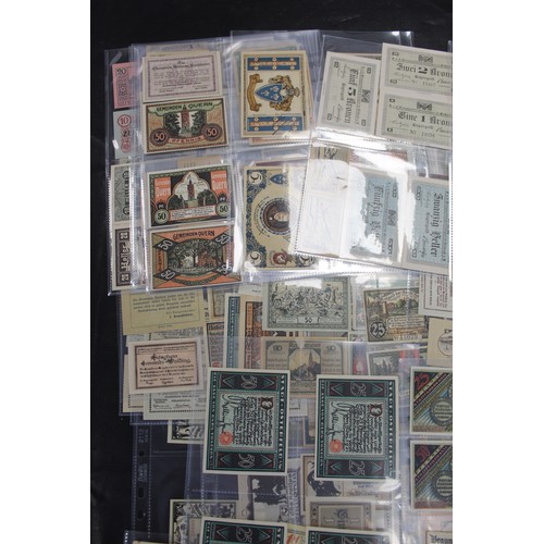 11 - An extensive collection of German & Austrian Notgeld comprised of over 400 examples from 5 pfenn... 