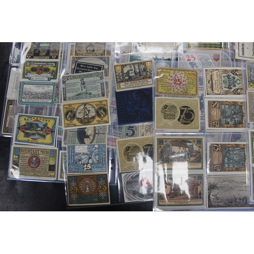 11 - An extensive collection of German & Austrian Notgeld comprised of over 400 examples from 5 pfenn... 