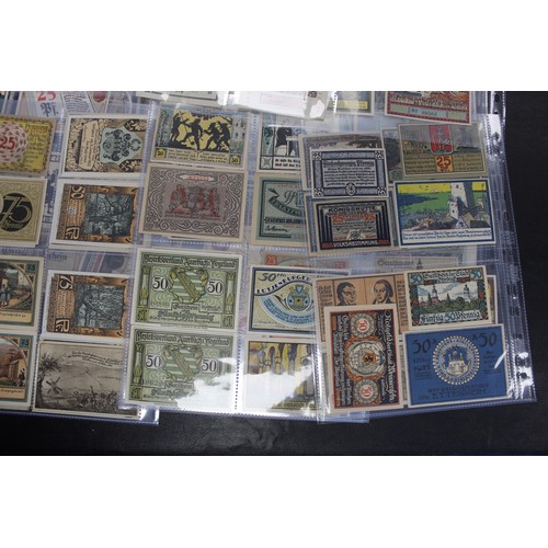 11 - An extensive collection of German & Austrian Notgeld comprised of over 400 examples from 5 pfenn... 