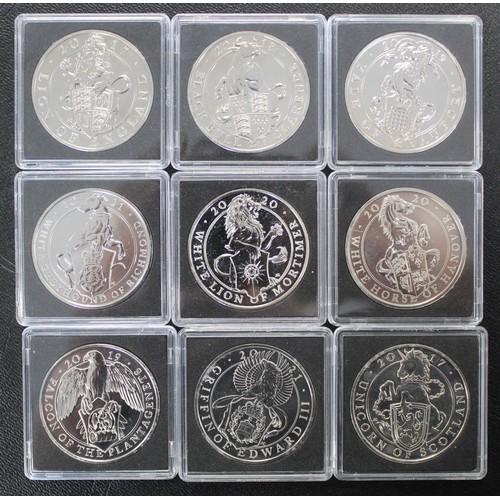 371 - Queen's Beasts £5 coins part set (9) missing the 2018 Red Dragon of Wales and 2021 Completer. All mu... 