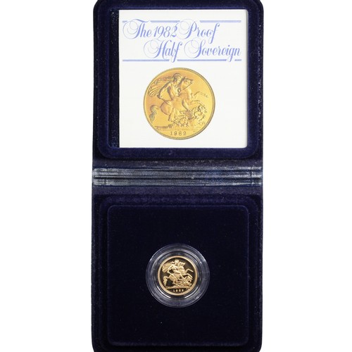 226 - 1982 Proof half sovereign, Elizabeth II. Obverse portrait by Arnold Machin. Occasional surface marks... 