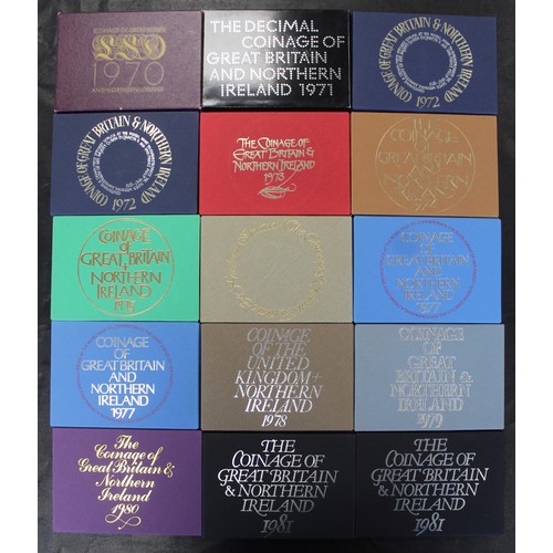 152 - Royal Mint proof sets (15) comprising 1970, 1971, 1972 (2), 1973, 1974, 1975, 1976, 1977 (2), 1978, ... 