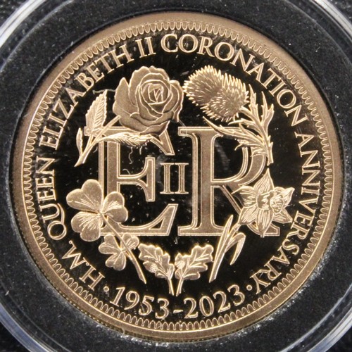 240U - Solomon Islands, 2023 Gold proof $10 (double sovereign specification), Elizabeth II. Seemingly struc... 