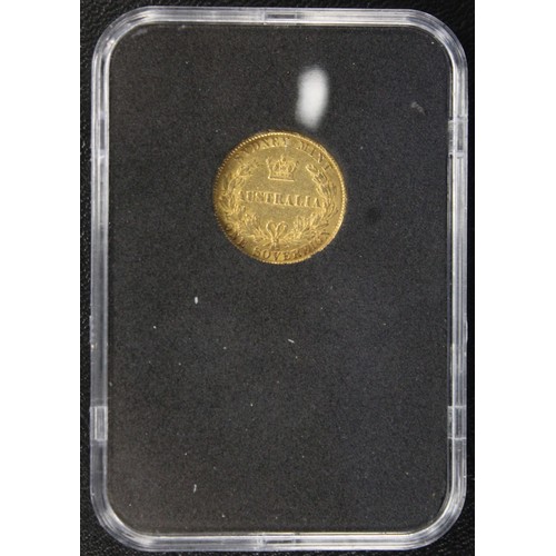 229D - Australia, Sydney Mint 1864 Sovereign., Victoria. Presented in CPM holder, cased with COA. Cleaned, ... 