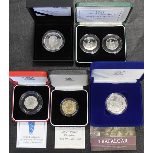 90 - Silver proof & silver proof piedfort assortment (6) comprising 1997 50p 2-coin set, 1998 NHS pie... 