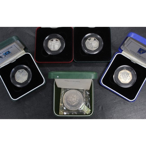 125 - Silver proof & silver proof piedfort assortment (5) comprising 1998 piedfort NHS 50p, 2000 Libra... 