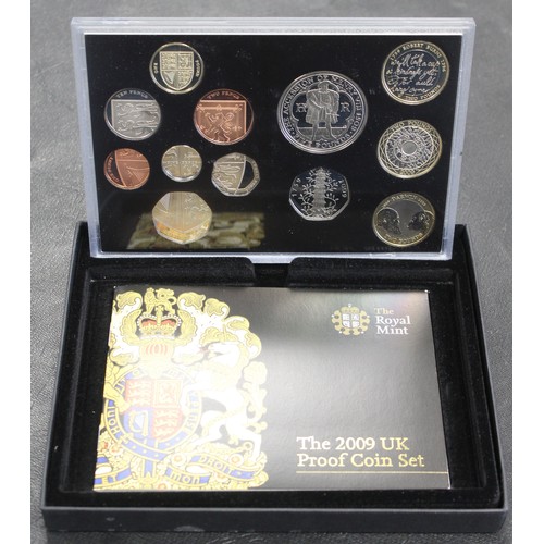 248 - 2009 12-coin proof set with Kew Gardens 50p. Housed in presentation box with COA booklet. All coins ... 