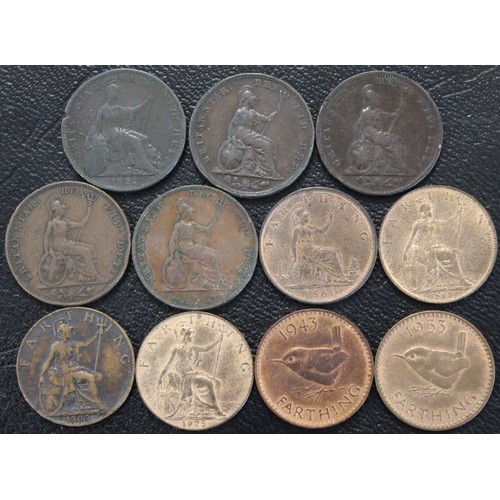 214 - Farthing monarch run, George IV to Elizabeth II comprising 1822 1826, 1827, 1831, 1840, 1860, 1895 (... 