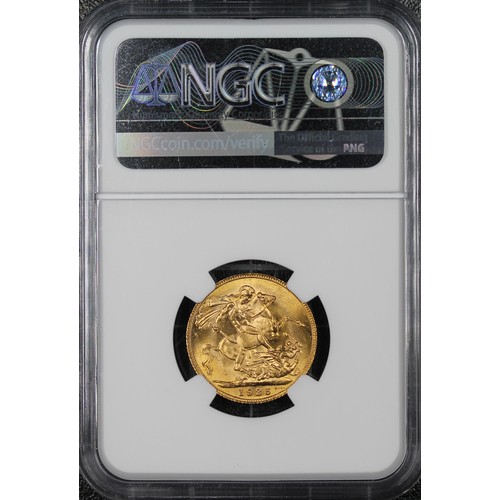 190 - 1925 Sovereign, NGC MS66, George V. A sublime example with bright lustre and lovely eye appeal. All ... 