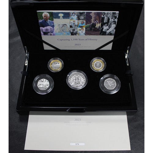 302 - 2023 Royal Mint silver proof 5-coin premium commemorative set, Charles III. The set features the £5 ... 