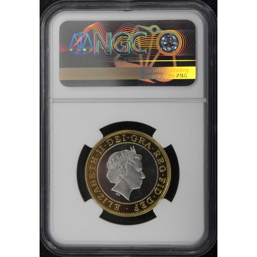 267 - NGC PF67 Ultra Cameo 1999 Silver proof piedfort £2, Elizabeth II. Struck with holographic finish to ... 