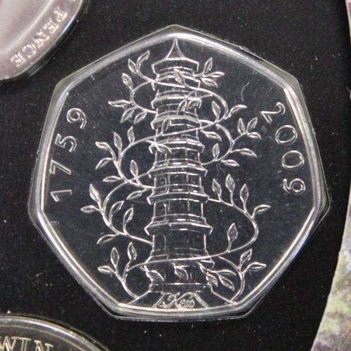 288 - BUNC 2009 10-coin year set featuring the Kew Gardens & set-only shield 50p coins. All as struck.