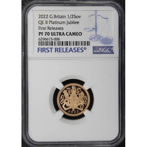 106 - NGC PF70 Ultra Cameo 2022 Proof half sovereign, Elizabeth II. Platinum Jubilee special reverse desig... 