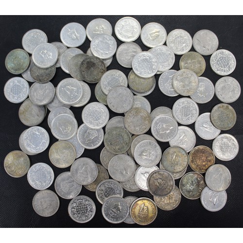 330 - India, an extensive collection of silver rupees, all George VI (84) comprising 1940 (7), 1941 (33), ... 