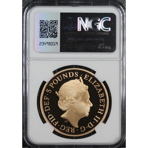 162 - NGC PF70 Ultra Cameo 2018 Gold proof five pounds (£5), Elizabeth II. Obverse portrait by Jody Clark.... 