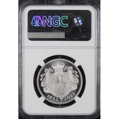 179 - NGC PF70 Ultra Cameo 2022 Platinum proof 1oz £100. Struck to celebrate Queen Elizabeth II's Platinum... 