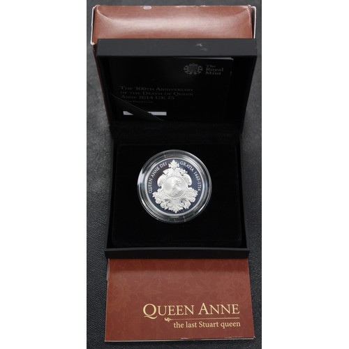 252 - 2014 Silver proof £5, Elizabeth II. Struck to commemorate 300th Anniversary of the Death of Queen An... 