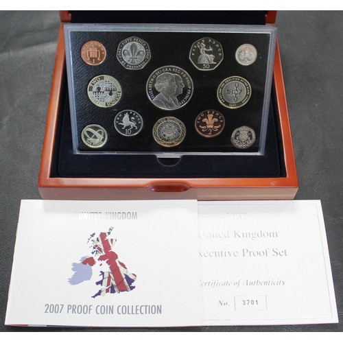 263 - 2007 Royal Mint Executive 12-coin proof set, Elizabeth II, including the Act of Union £2 coin & ... 