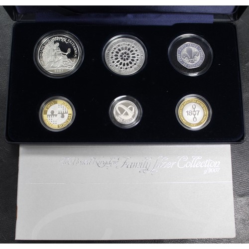 260 - 2007 Silver proof 6-coin family collection which includes a proof 2007 Britannia. Free of any notabl... 