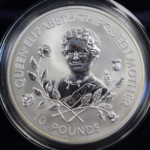 313 - Guernsey, 1998 5oz silver proof £10, Elizabeth II. Struck in fine silver with reverse frosted finish... 