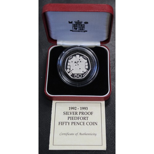 202 - 1992-1993 Dual date silver proof piedfort 50p commemorating the UK Presidency of the EEC council. Ca... 