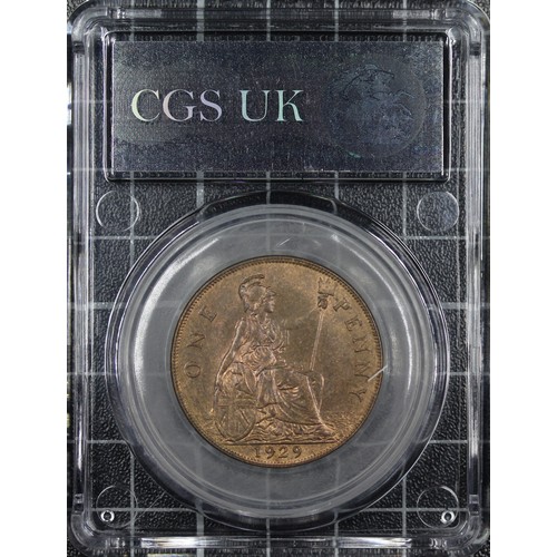 79 - 1929 Penny, CGS 80, George V. Lustrous with much mint-colour. UNC. [Freeman 201 (Dies 5+C), Peck 227... 