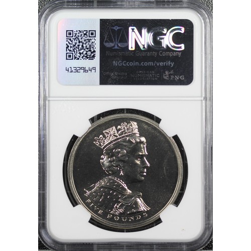 270 - Joint Top Pop NGC MS69 2002 £5 coin, Elizabeth II. Struck to commemorate the Golden Jubilee of Queen... 