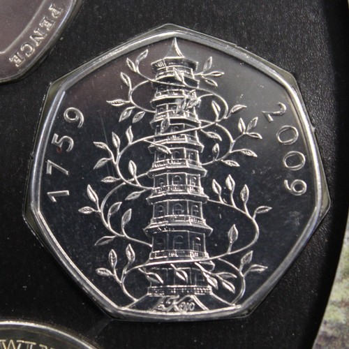 290 - BUNC 2009 10-coin year set featuring the Kew Gardens & set-only shield 50p coins. All as struck.... 