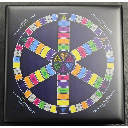 350 - Canada 2017 Trivial Pursuit colourised piedfort silver $25, Elizabeth II. A fun piece celebrating th... 