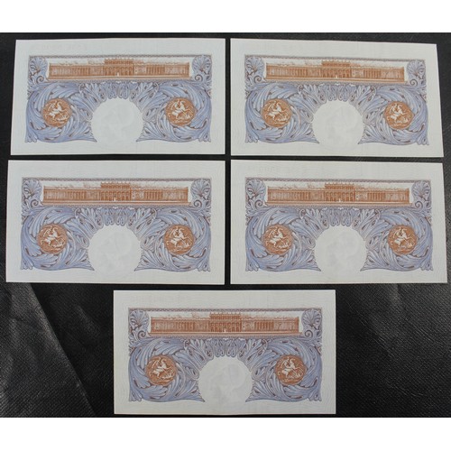 8 - Bank of England blue/pink emergency issue £1 notes serial number run (5). K.O. Peppiatt, B249. S/N E... 