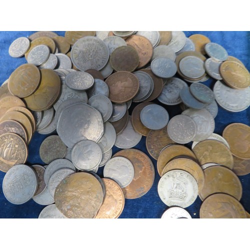 235 - A quantity of mixed coins including Sixpences, Halfpennies, One Pennies, etc.,