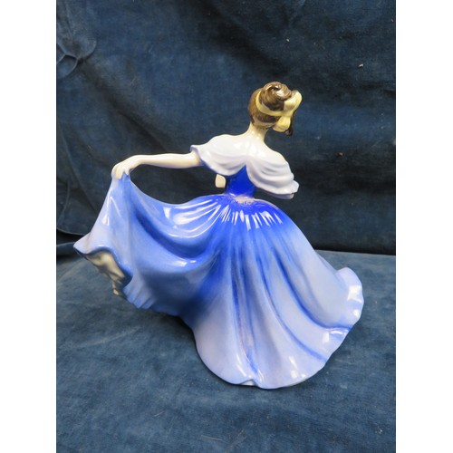 356 - A Royal Doulton figurine 