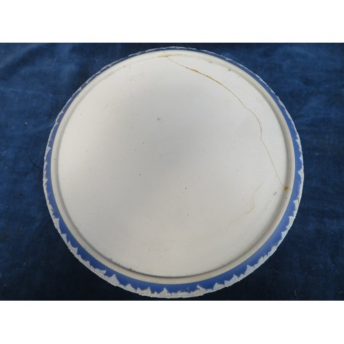 474 - A vintage blue and white covered cheese dish A/F.