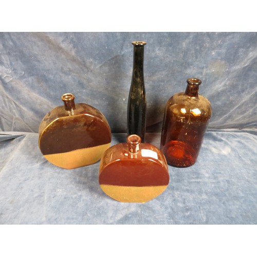 535 - Two decorative pieces of china, and 2 glass bottles.