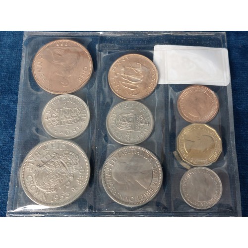 253 - A set of pre-decimal English coins from 1953 comprising Half Crown, 2 Shillings, 2 x 1 Shilling, Six... 