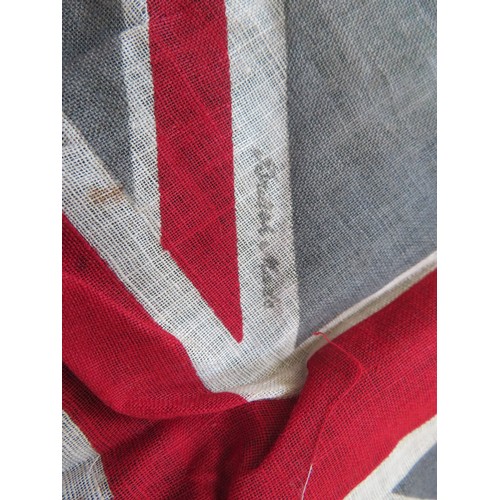 421 - A collection of vintage flags for Great Britain and other countries of various sizes.