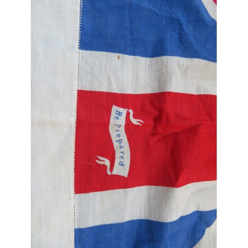 421 - A collection of vintage flags for Great Britain and other countries of various sizes.