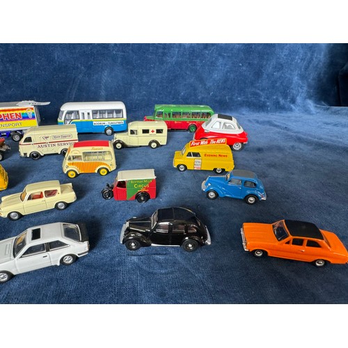 102 - A quantity of Oxford and other Diecast model vehicles.