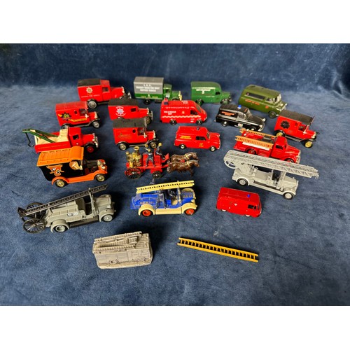 107 - A tray of 20 Matchbox, Vanguard, Lledo, Oxford, Diecast, etc., model fire engines, fire support vehi... 