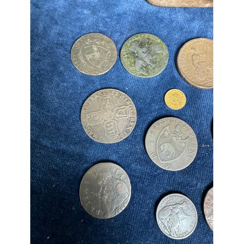 214 - A Player's Navy Cut vintage tin containing a quantity of 19th century British and other copper coins... 