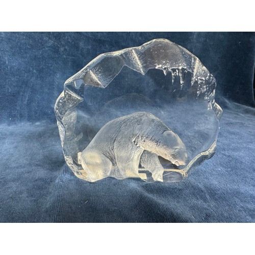 396 - Three pieces of full lead crystal deep relief glass block sculptures depicting Polar Bears as part o... 